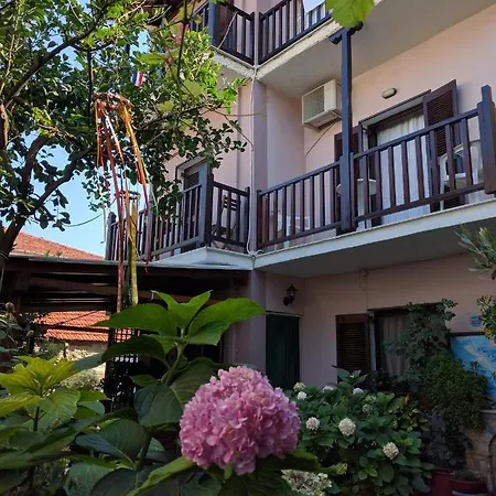 Katerina Apartment *